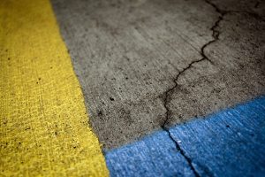 cracked-concrete